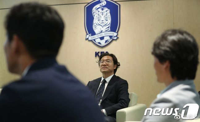 国产寡妇树林野战在线播放